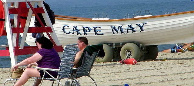 No Butts On The Sand? — A Push For Smoke-Free Beaches