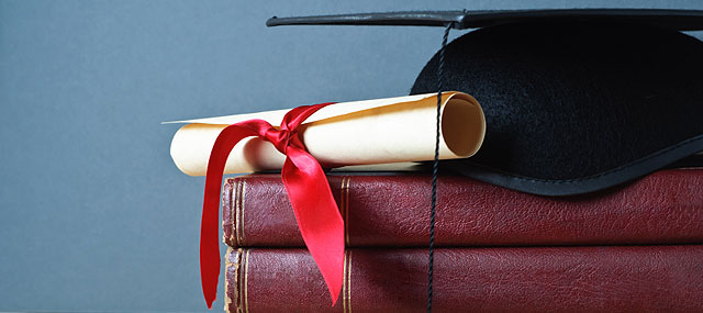 Christie Proposes $1 Million in State Aid for College Freshmen in 14 Cities and Towns