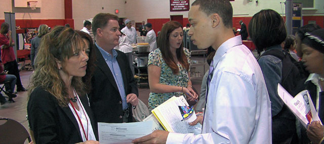 Job Seekers Not Feeling Recovery as Unemployment Holds Steady