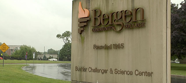 Community Colleges Boom as Economy Continues to Bust
