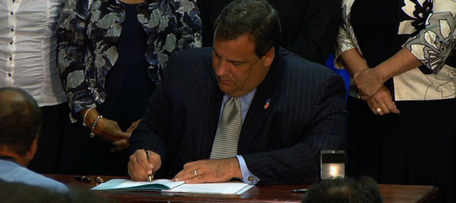 In Return to Trenton, Christie Expands Drug Treatment to Non-Violent Offenders