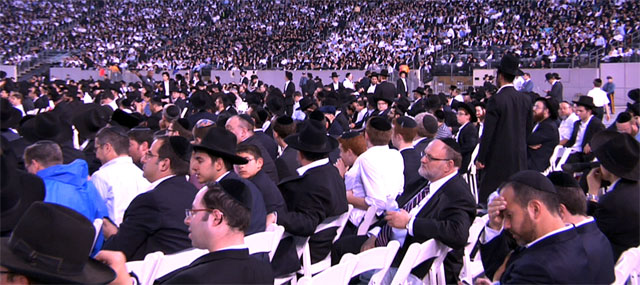 Thousands Gathered at MetLife Stadium for Religious Ceremony