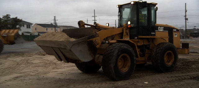 On Barrier Island, Crews at the Ready for Nor’easter
