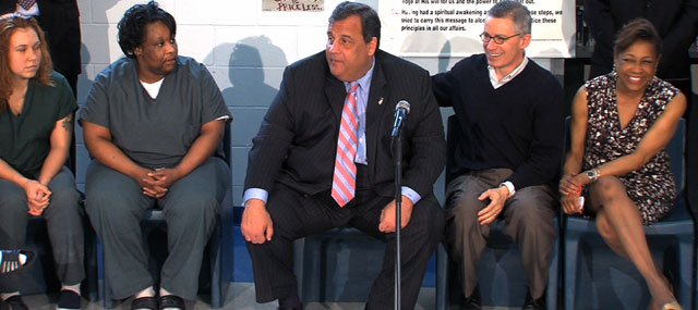 Christie Visits Hudson County Jail to See McGreevey’s Ministry Program