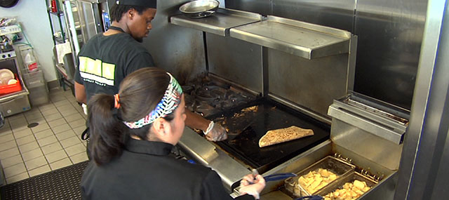 Kula Café Trains Wait Staff for Careers in Food Industry