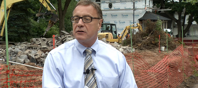 Lonegan Blasts Booker; Booker Still Raises Millions