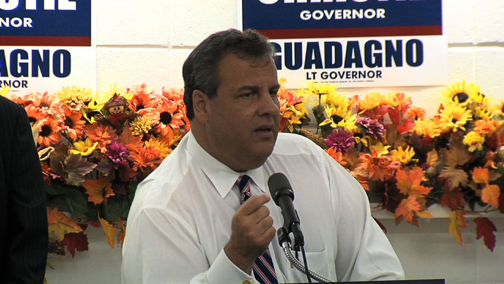 Christie Makes Final Election Push with Bus Tour