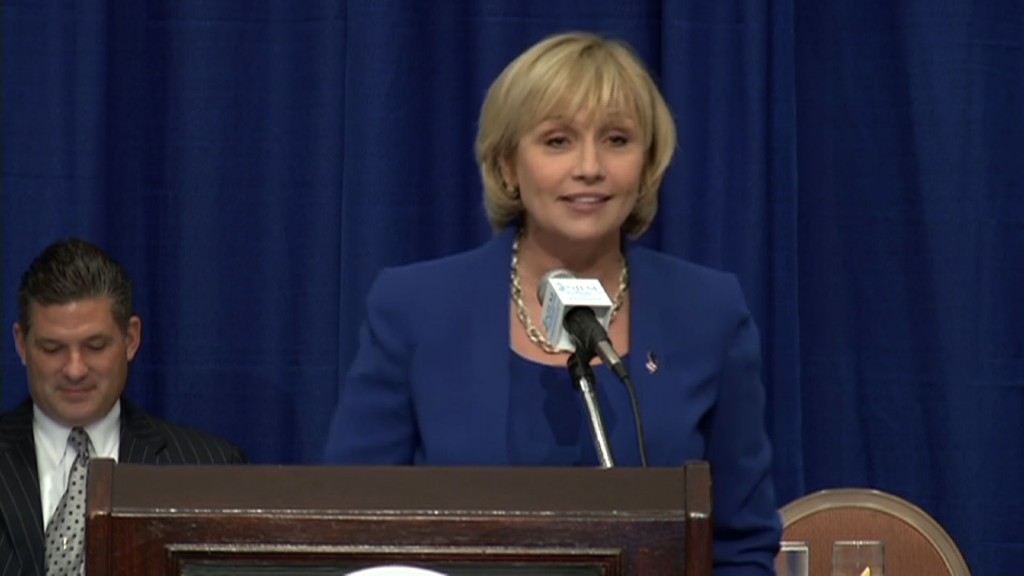 Lt. Gov. Guadagno Impresses at League Luncheon