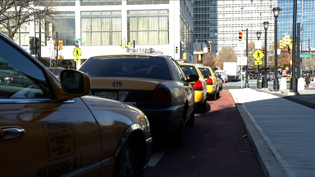 Cab Drivers to Form Union in Newark