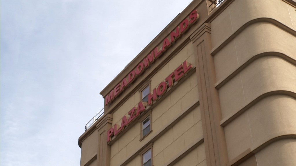 NJ Hotels, Homeowners Hope to Rent Out Space for Super Bowl