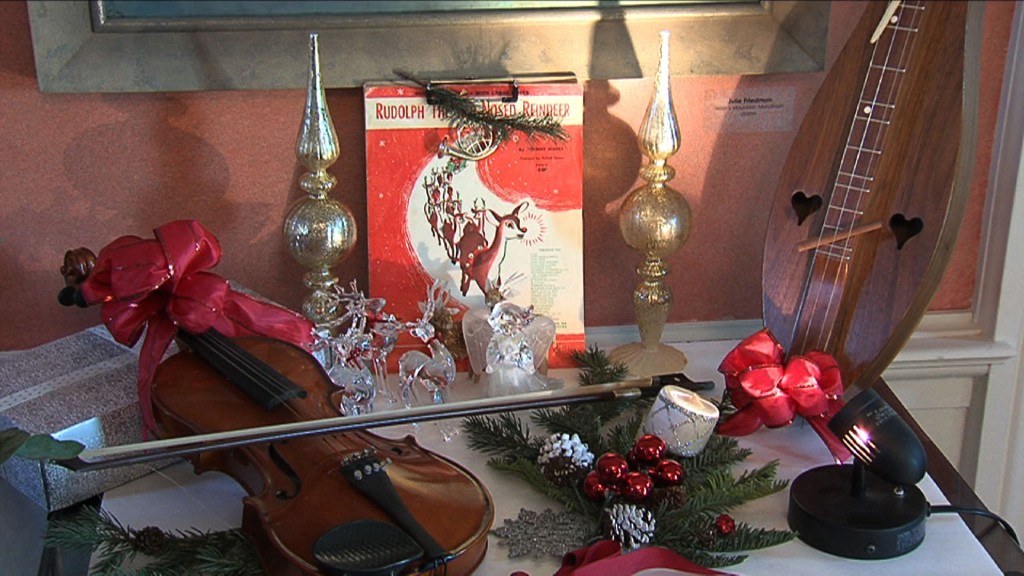 Drumthwacket Decorates with Drama This Holiday Season