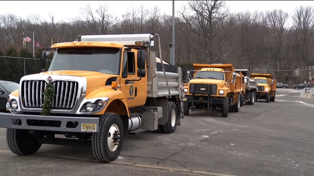 Officials, Residents Get Ready for Snow, Bitter Cold