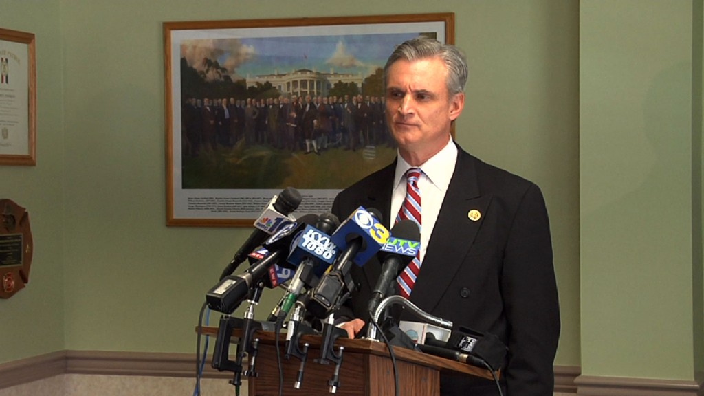 Rep. Andrews Announces Resignation from House