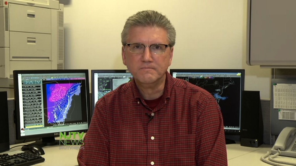Meteorologist Says Heavy Snow May Cause Power Outages