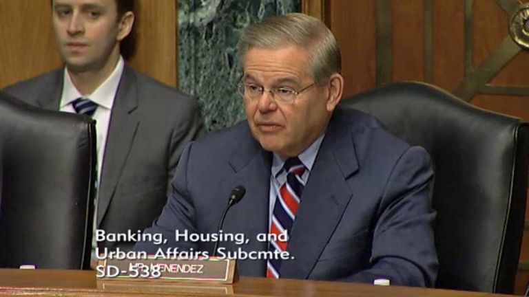 Menendez Rebuts Christie Over Blame for Stalled Sandy Relief Aid