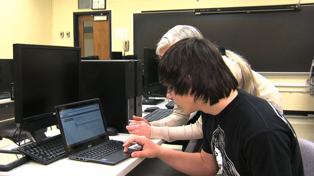 NJ Schools Test Administering Exams on Computers