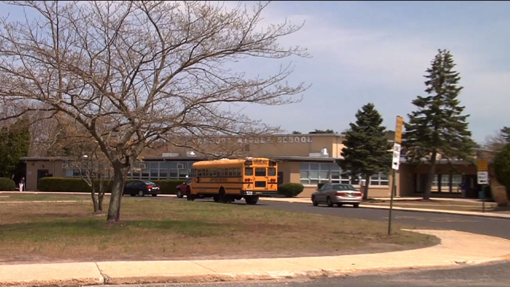 Lakewood School District Faces Budget Deficit