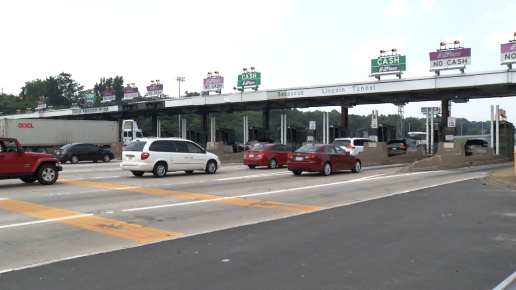 Toll Collectors Say Privatizing Their Jobs Will Hurt Their Bottom Line
