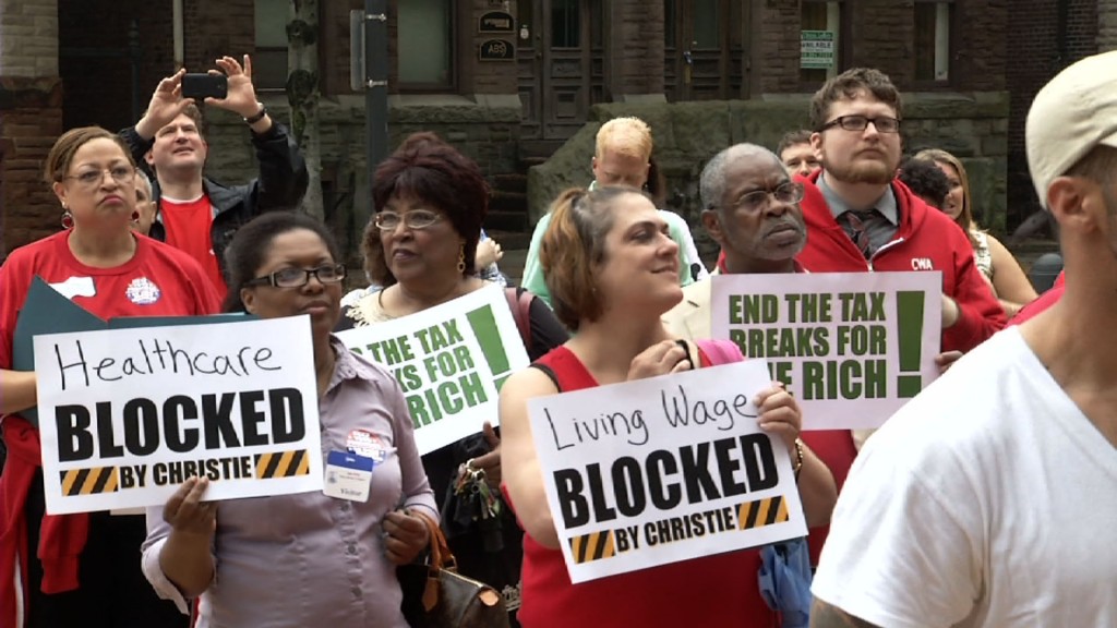 Group Rallies Against Cuts to Pension Payment