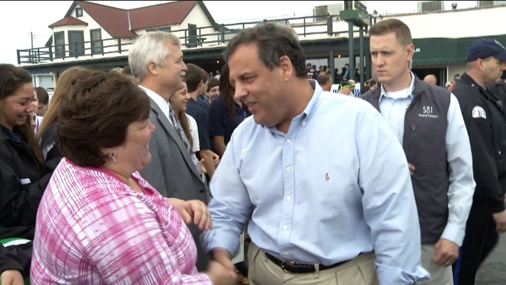 Governor Kicks Off Summer Tourist Season, Brushing Aside Tough Week
