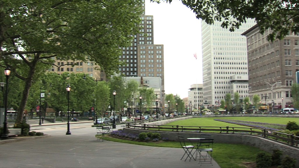 Newark’s Military Park Makeover Attracts New Visitors