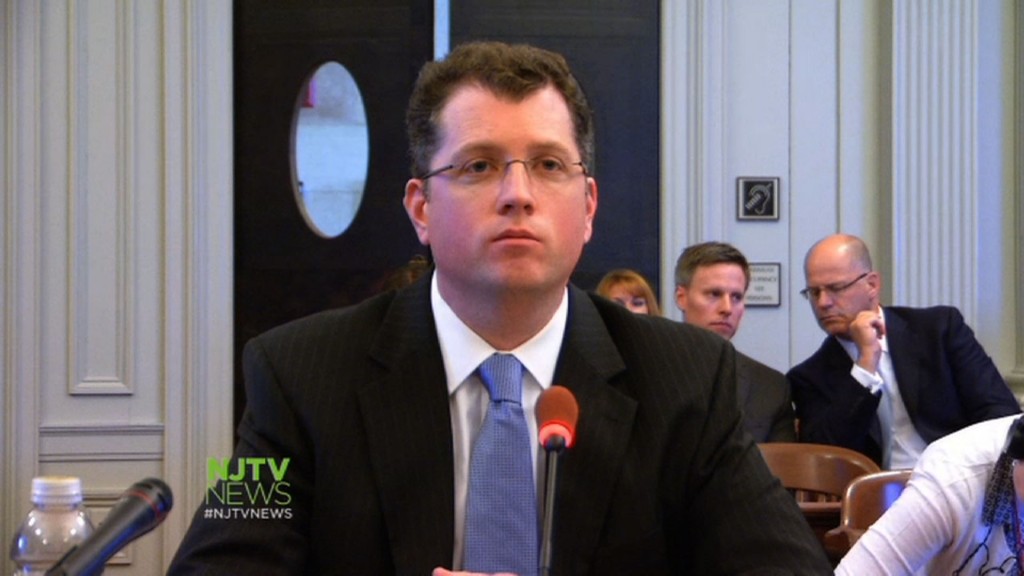 Christie’s Chief of Staff Testifies In Front Of GWB Committee