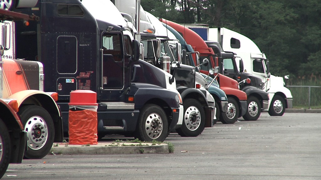 Booker, Menendez Want to Keep Trucking Regulations in Place