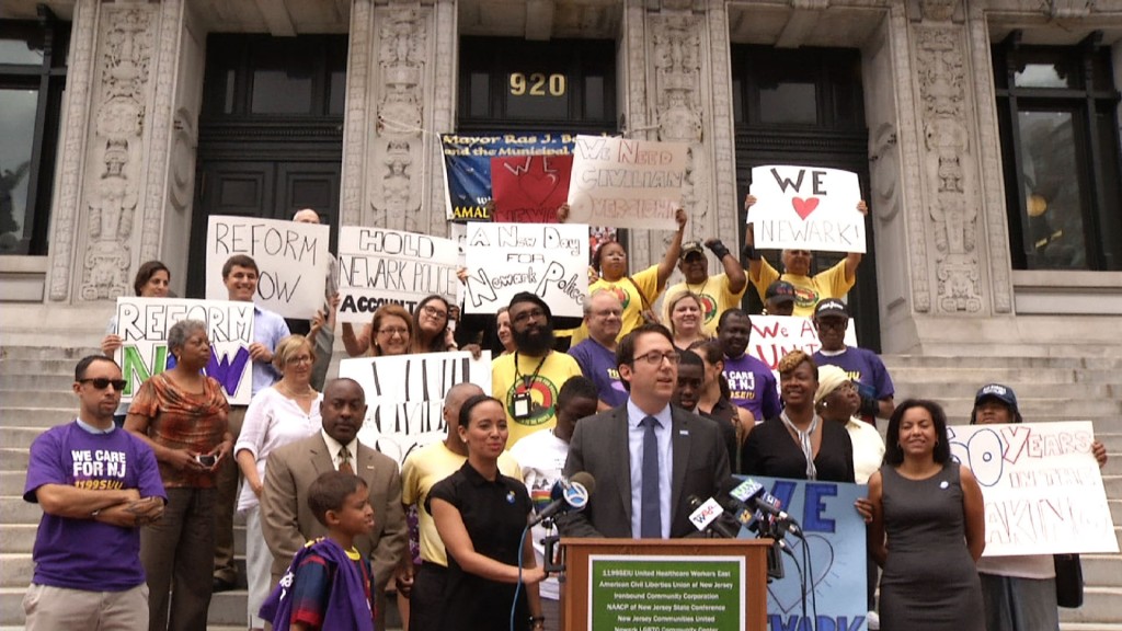 Community Leaders Say Federal Monitors Will Be Watched Closely