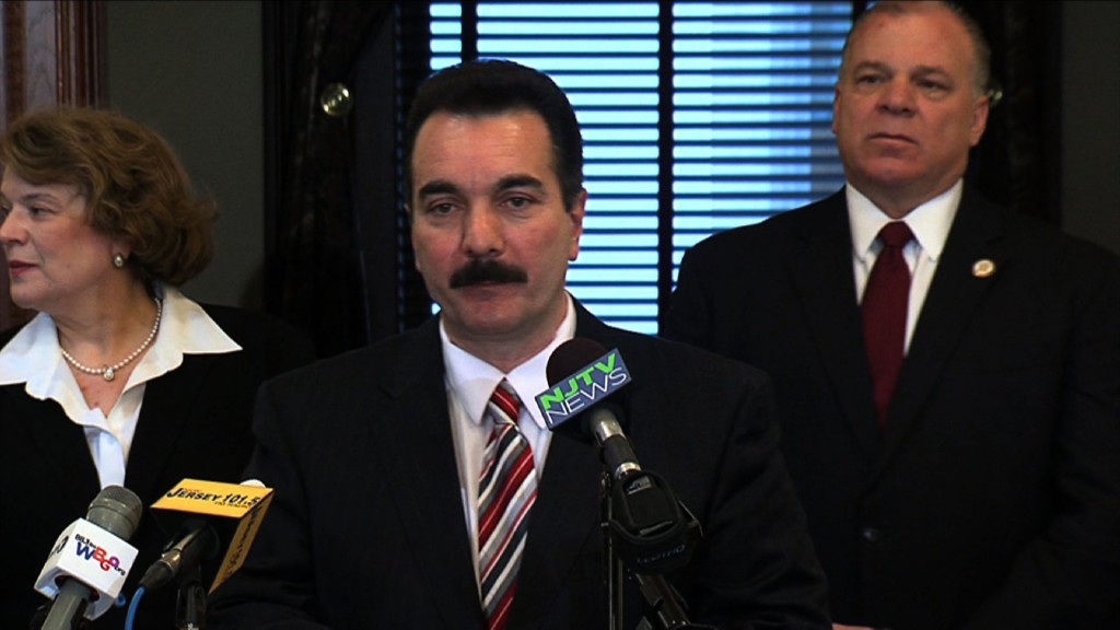 Prieto Criticized for Consulting for Norcross Firm