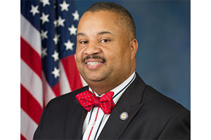 In Heavily Democratic 10th, Incumbent Payne Looks to Have Things Locked Up