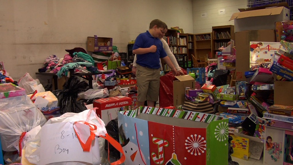 HomeFront Helps Get Christmas Gifts to Children