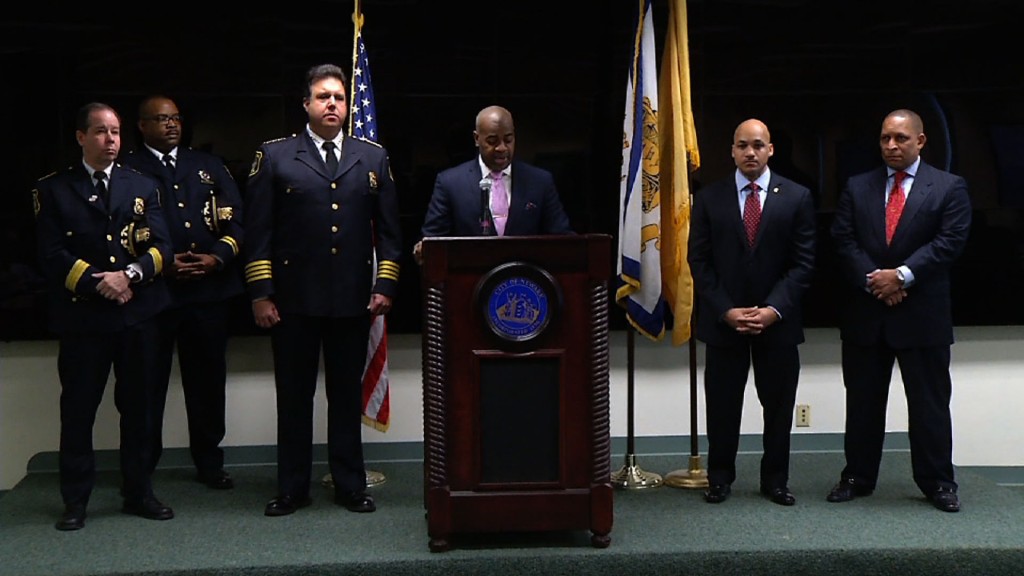 Newark to Use Civilian Complaint Review Board to Help Oversee Police