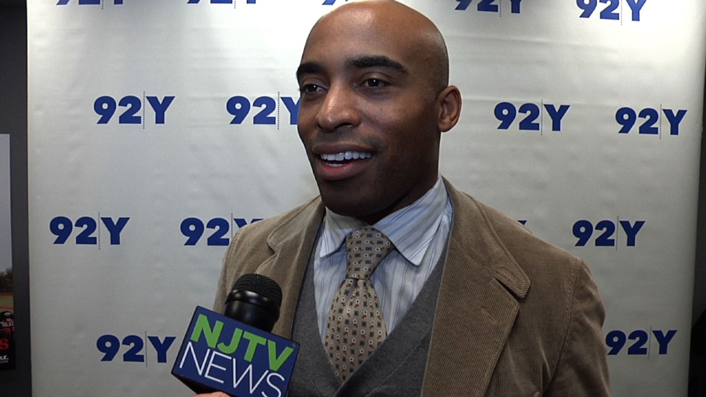 Tiki Barber Weighs in on Limiting Contact in High School Football