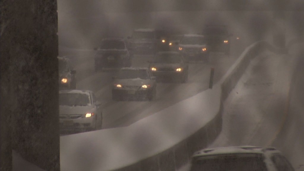 Snow Storm Makes Travel Challenging