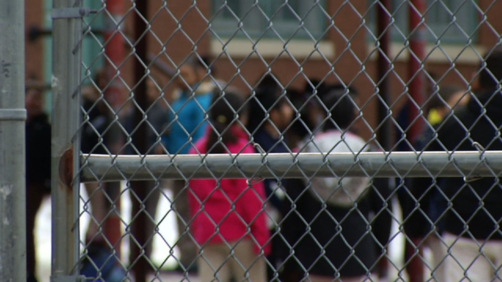Baraka Says No Meningitis Threat at Newark’s Oliver Street School