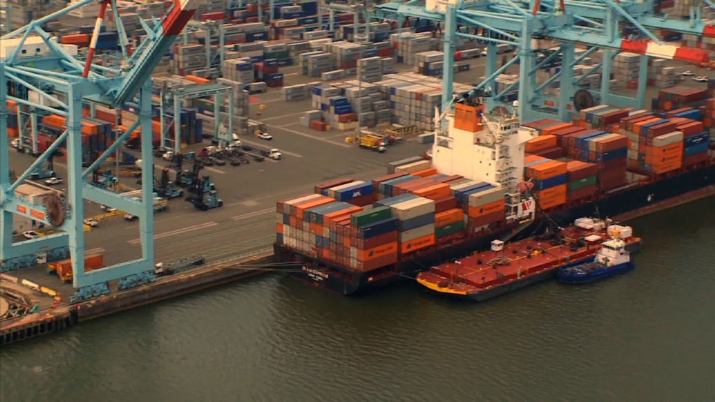 Christie Conditionally Vetoes Bill to Allow NJ to Pull Out of Waterfront Commission