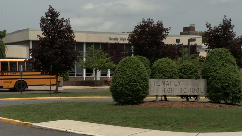 Tenafly Committee Investigates Later HS Start Time