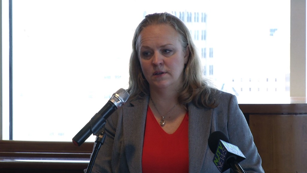 Looking Beyond Cami Anderson, Newark Braces for Cerf