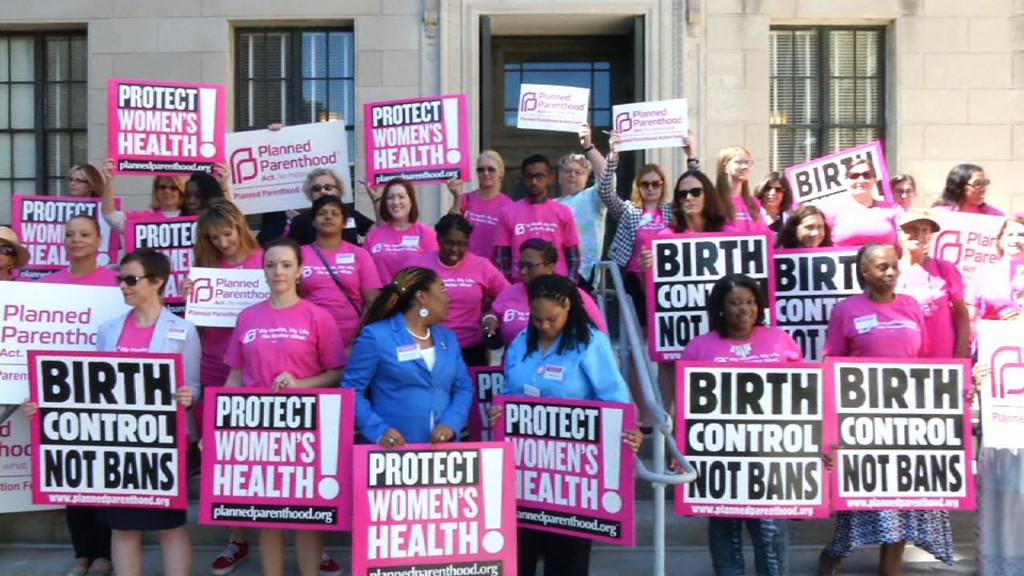 Advocates Call for Christie to Restore Funding for Women’s Health Services