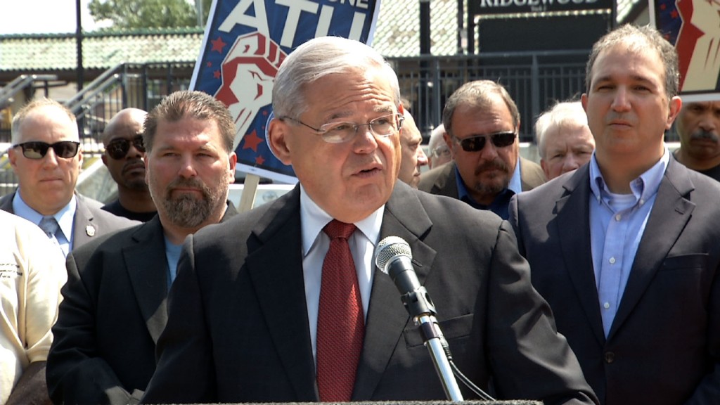 Sen. Menendez Outlines Plan for Transportation Funding