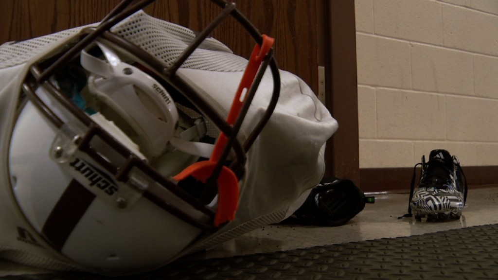 More Young Athletes Undergo Surgery Related to Sports Injuries