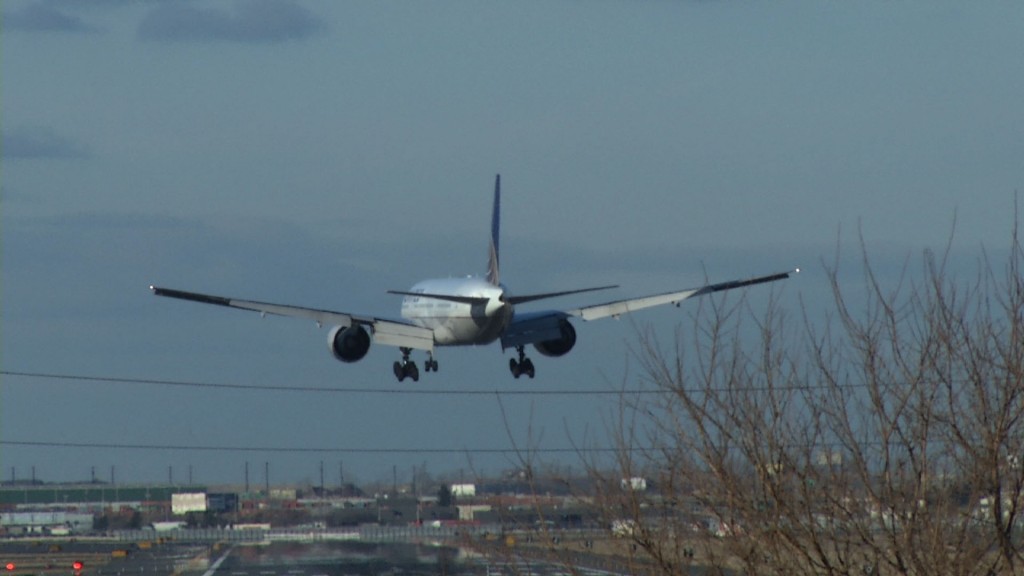 Incidents of Lasers Pointed at Aircraft on the Rise