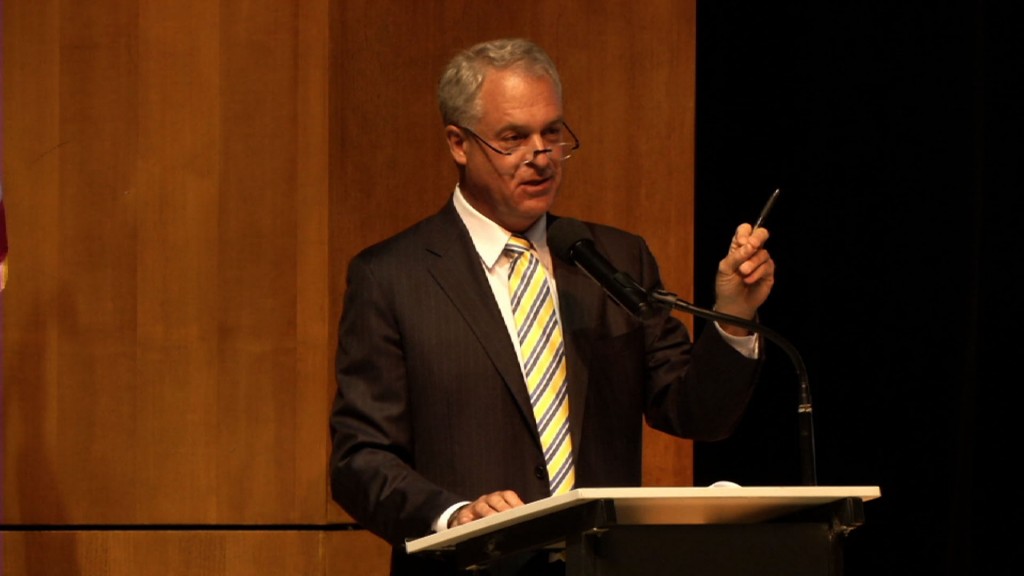 Newark Superintendent Cerf Attends Board Meeting