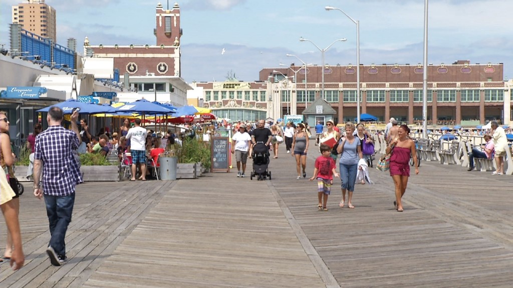 Some Shore Businesses Remain Open Year Round, Despite Unofficial End to Summer