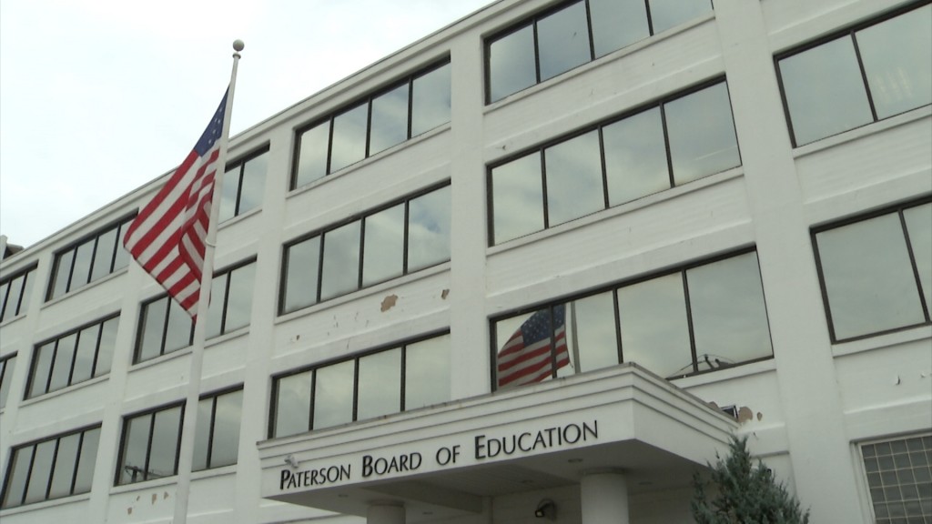 Dec. 15, 2015: NJTV News with Mary Alice Williams