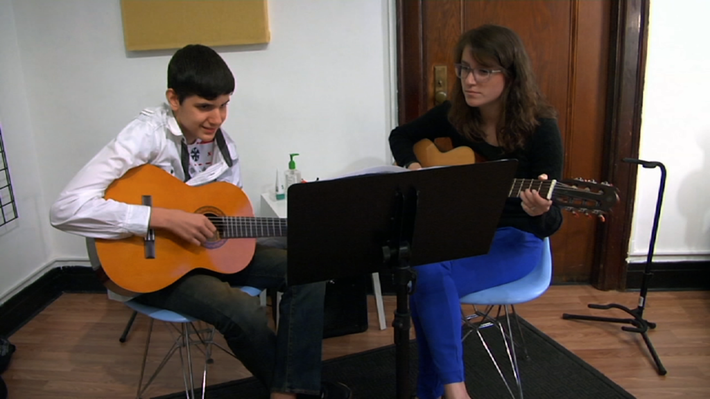 Music School Teaches Those With Special Needs