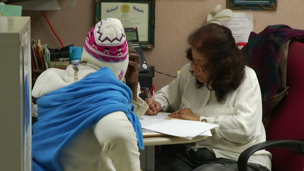 Holy Name Offers Free Health Care Sign-Up Sessions