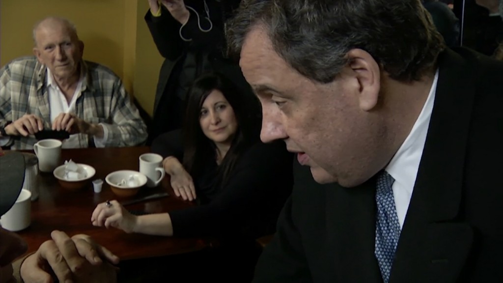 Christie Meets with Voters in New Hampshire