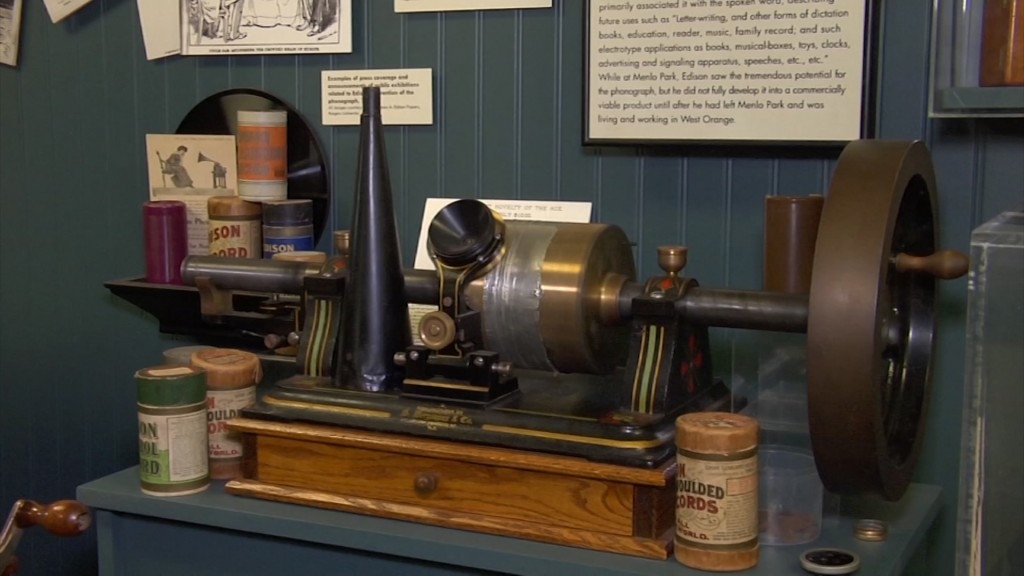 Honoring Thomas Edison in Menlo Park