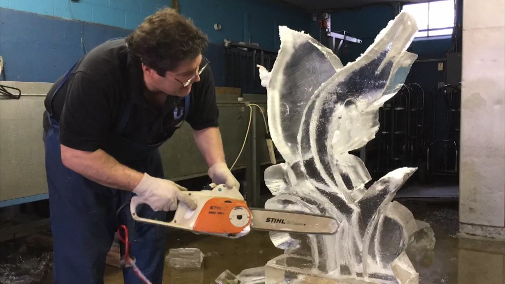 A Behind-the-Scenes Look at Ice Sculptor’s Cool Creations